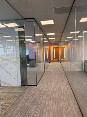 10 Person Private Office