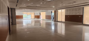 5 Person Coworking Desk