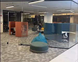 4 Person Coworking Desk