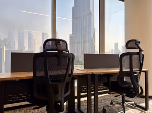 5 Person Private Office