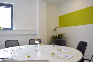 1 Person Private Office