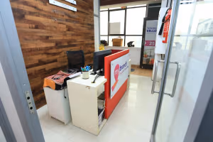 4 Person Private Office