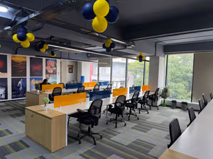 850 Person Private Office