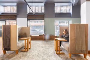 4 Person Coworking Desk