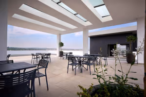 5 Person Coworking Desk