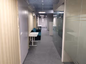 1 Person Coworking Desk