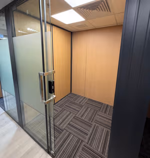 3 Person Private Office