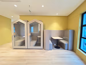 1 Person Private Office