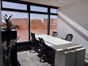 4 Person Private Office