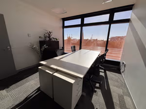 4 Person Private Office