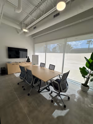 1 Person Private Office