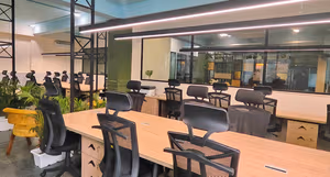 1 Person Coworking Desk