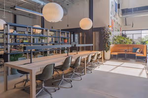 10 Person Coworking Desk