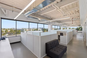 1 Person Shared Office
