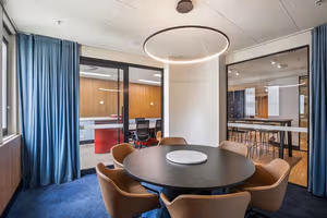 1 Person Private Office