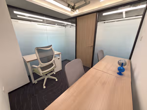 3 Person Private Office