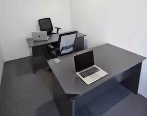 1 Person Private Office