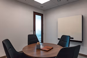 6 Person Coworking Desk