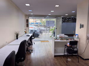 10 Person Coworking Desk