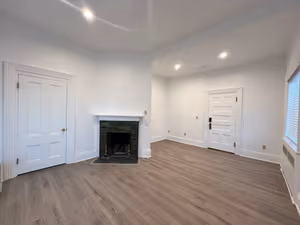 3 Person Private Office