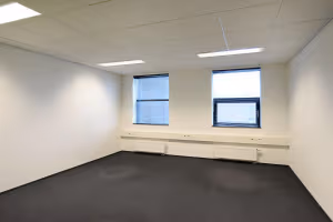 7 Person Private Office