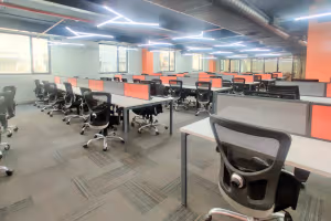 450 Person Managed Space