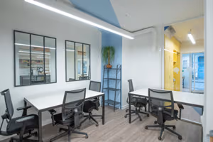 5 Person Private Office