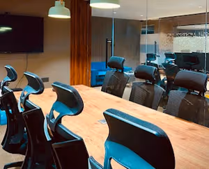 1 Person Private Office