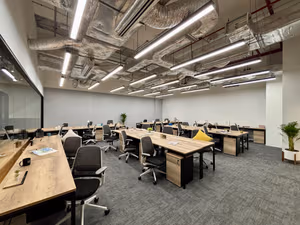 1 Person Coworking Desk