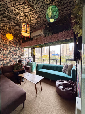 1 Person Private Office