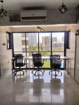 8 Person Coworking Desk