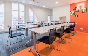 1 Person Coworking Desk