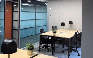 7 Person Coworking Desk