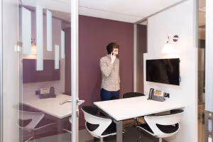 4 Person Coworking Desk