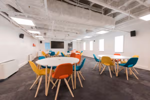 8 Person Coworking Desk