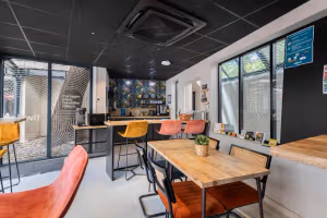 10 Person Coworking Desk