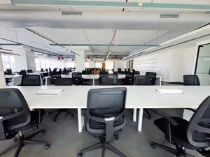 3 Person Private Office