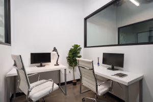 5 Person Private Office