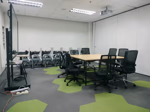 3 Person Private Office