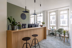 1 Person Coworking Desk