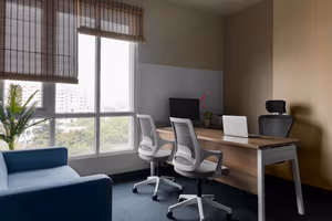 3 Person Private Office
