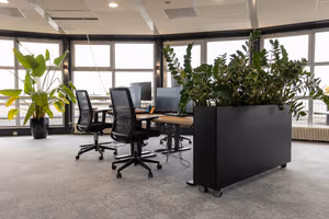 10 Person Private Office