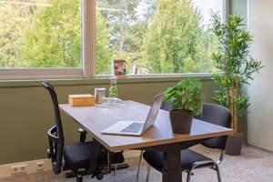 1 Person Private Office