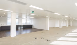 95 Person Private Office