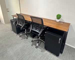 5 Person Private Office