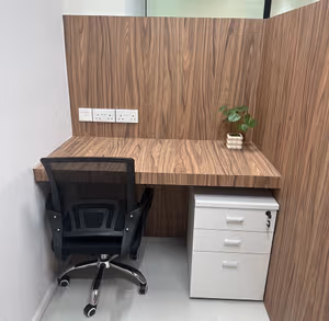 1 Person Coworking Desk