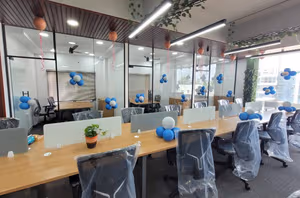 1 Person Private Office