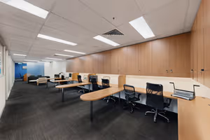 10 Person Private Office