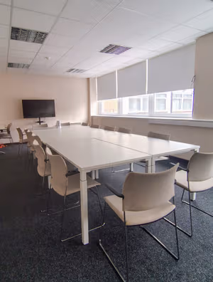 4 Person Private Office