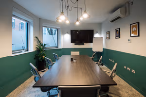 24 Person Enterprise Suite